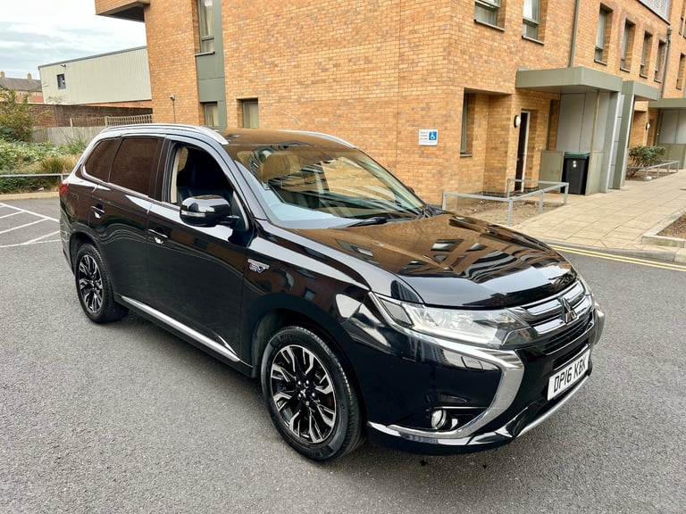 Mitsubishi, OUTLANDER, Estate, 2016, Other, 1998 (cc), 5 doors