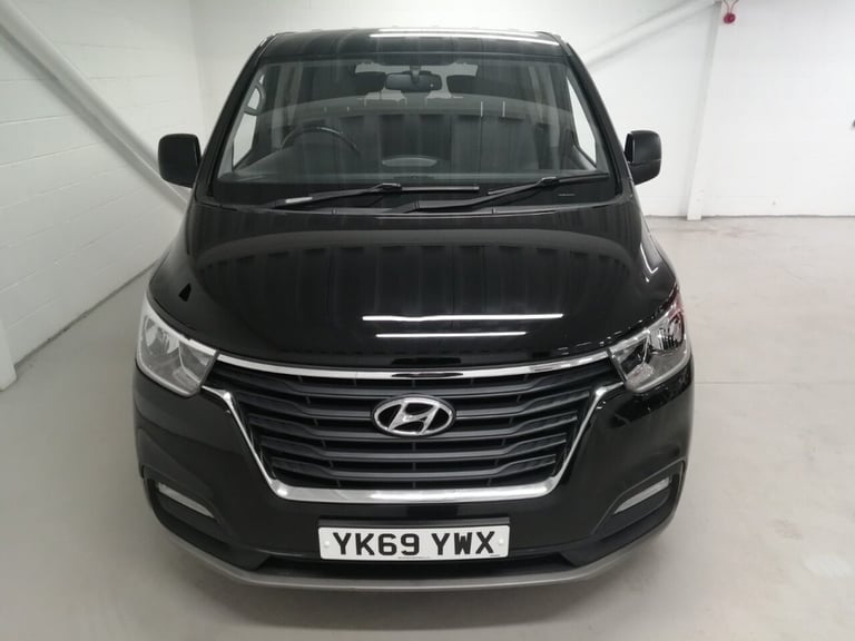 2019 69 HYUNDAI I800 2.5 CRDI SE NAV MPV 5DR DIESEL MANUAL EURO 6 (136 PS) 9 SEA