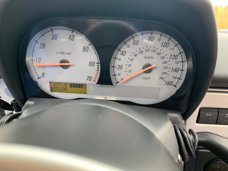 2005 Vauxhall VX220 2.0 i Turbo 16v Targa 2dr CONVERTIBLE Petrol Manual