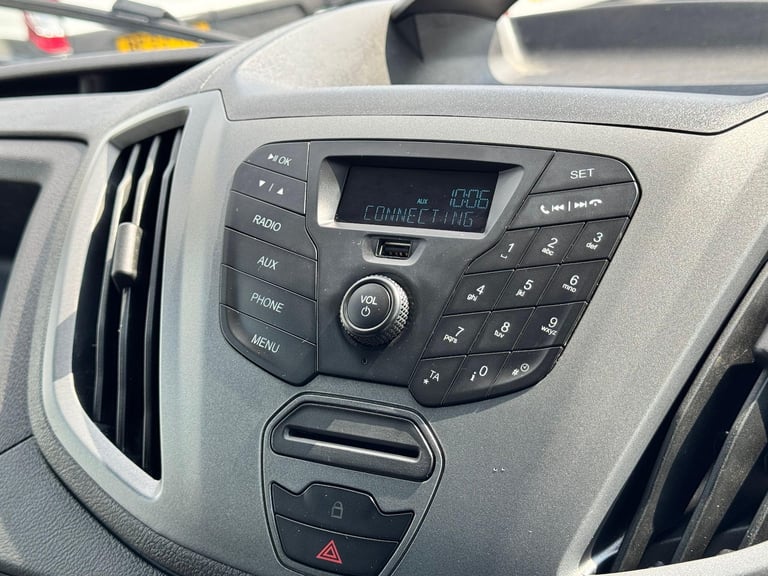 2019 Ford Transit 2.0 350 EcoBlue Trend Crew Van RWD L4 H3 Euro 6 6dr PANEL VAN Diesel Manual