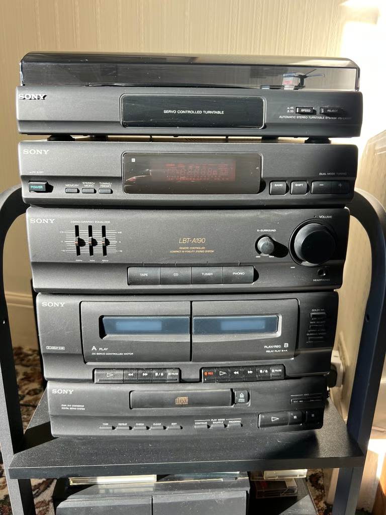 Retro Sony LBT-A190 Full Hifi System with speakers CD, radio tuner & tape deck and record player