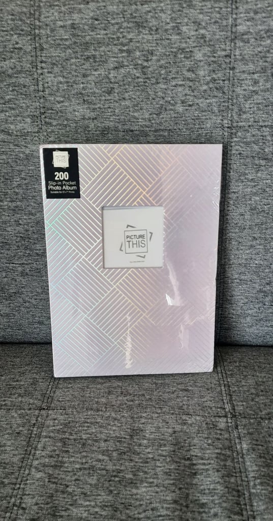 image for Photo Album, 5x7in Prints, 200 Pockets, Purple Rainbow Hardcover, 28x20.5cm. Brand New. RRP £22!