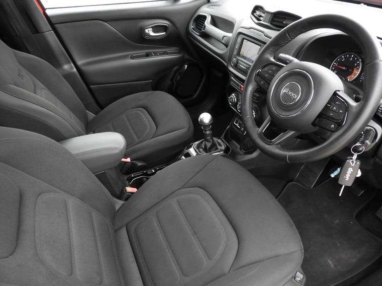2018 Jeep Renegade Renegade My17 Night Eagle Ii 1.6 Multijet Ii 120hp ESTATE Diesel Manual