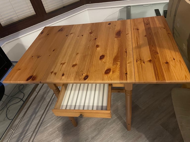 IKEA pine extendable table