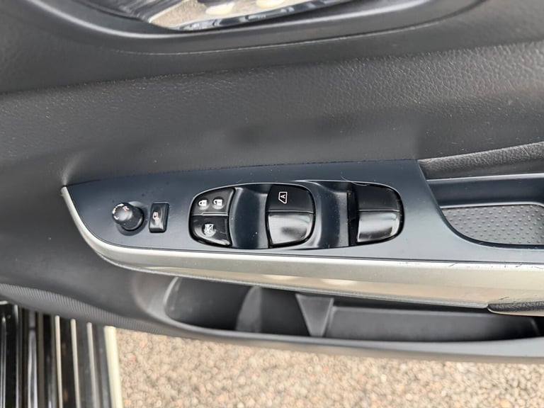 2020 Nissan Navara Double Cab Pick Up Tekna 2.3dCi 190 TT 4WD PICK UP Diesel Manual