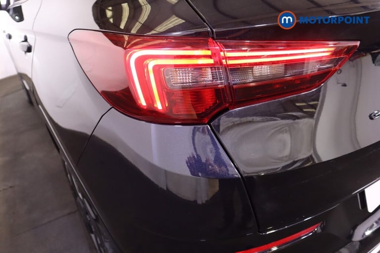 2022 Vauxhall Grandland 1.5 Turbo D Ultimate 5dr Auto SUV Diesel Automatic