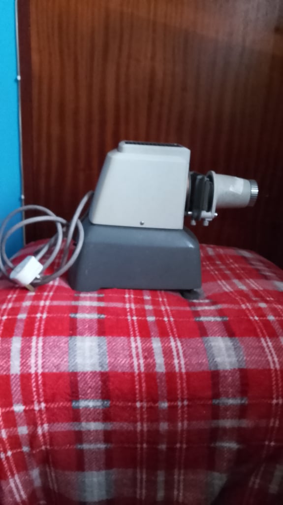 Slide projector Aldis tutor 1000