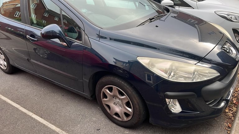 Peugeot 308 1598 CC 2009 model 104500 miles petrol Automatic MOT valid until Oct 2026