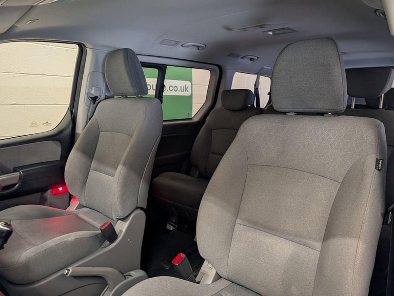 2019 Hyundai i800 2.5 CRDi SE Nav Euro 6 5dr MPV Diesel Manual