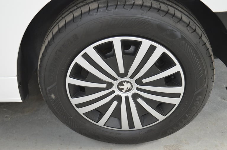 2016 Peugeot Partner 850 1.6 HDi 92 Professional ONLY 5000 MILES Van  Diesel Manual