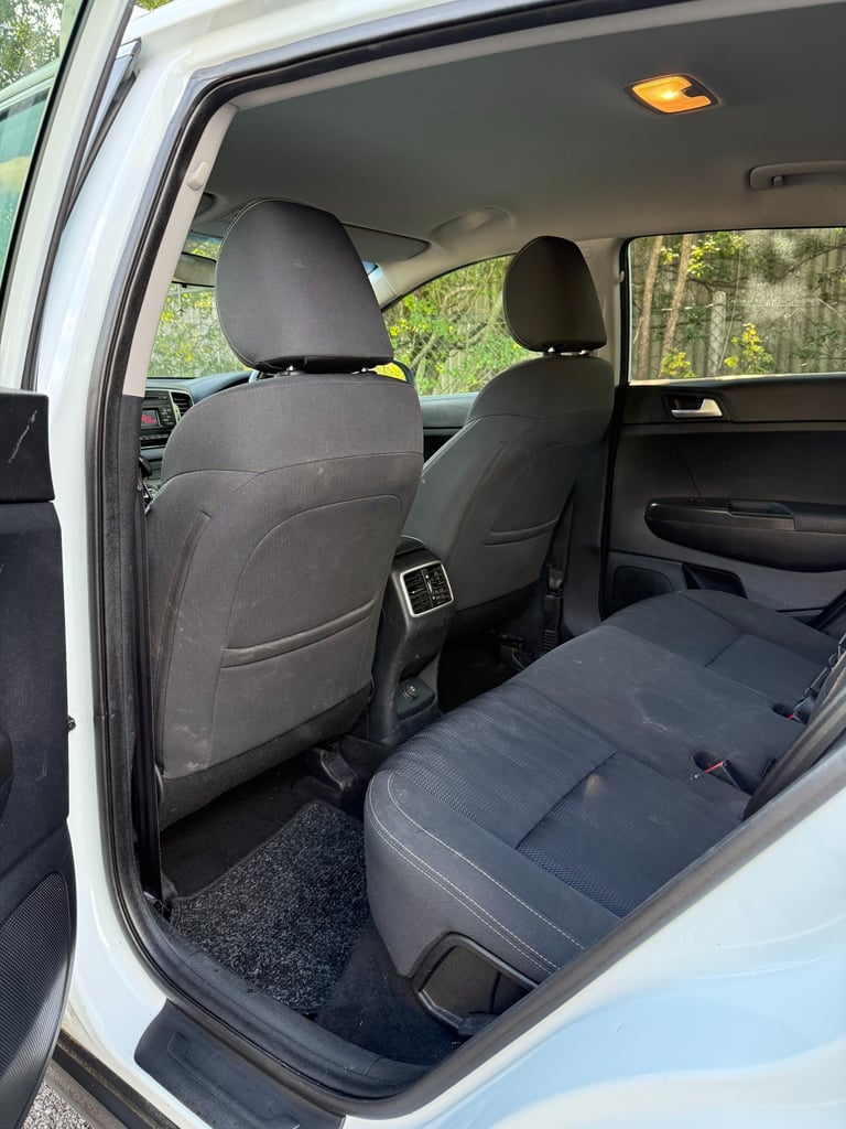 2017 Kia Sportage 1.6 GDi ISG 1 5dr , Euro 6 , No VAT ESTATE Petrol Manual