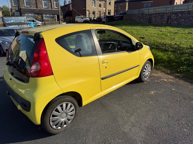 Peugeot, 107, Hatchback, 2007, Manual, 998 (cc), 3 doors