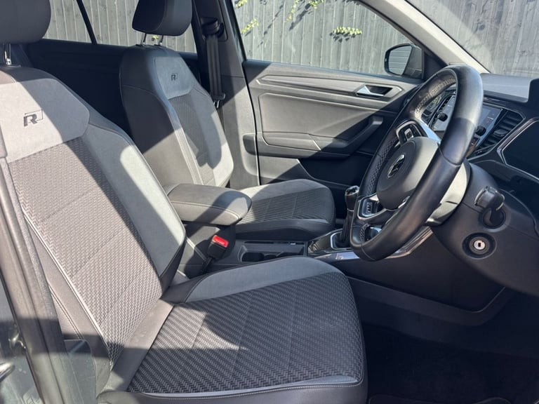 2021 71 VOLKSWAGEN T-ROC 2.0 TDI EVO R-LINE SUV 5DR DIESEL MANUAL EURO 6 (S/S)  