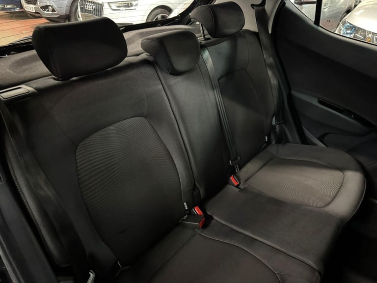 2018 Hyundai i10 1.0 SE Euro 6 5dr HATCHBACK Petrol Manual