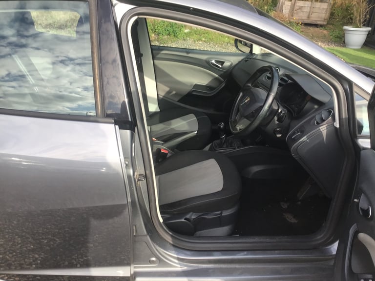 Seat, IBIZA, Hatchback, 2012, Manual, 1390 (cc), 5 doors