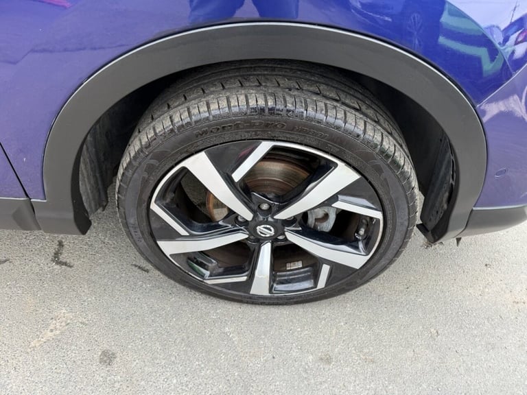 2017 Nissan Qashqai 1.2 Petrol (DIG-T), Tekna Edition, Manual, Euro 6,  HATCHBACK Petrol Manual