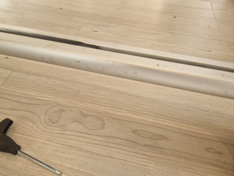 VW Golf 4T roof racks (2012 onwards)