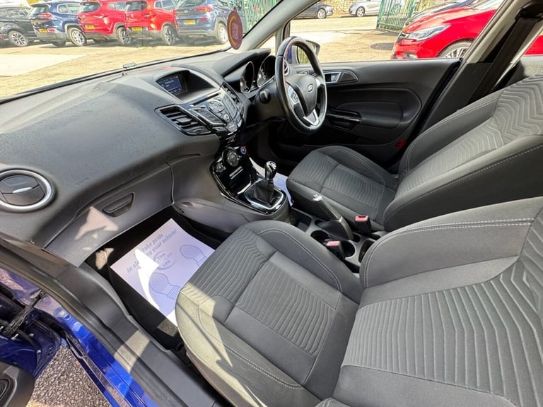2016 Ford Fiesta 1.0T EcoBoost Zetec Hatchback 5dr Petrol Manual Euro 6 (s/s) (100 ps) Hatchback ...
