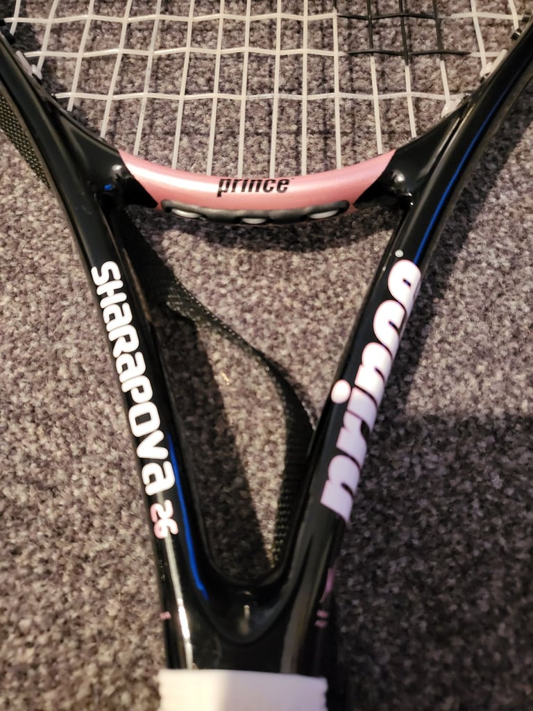 Sharipova 26 tennis racquet