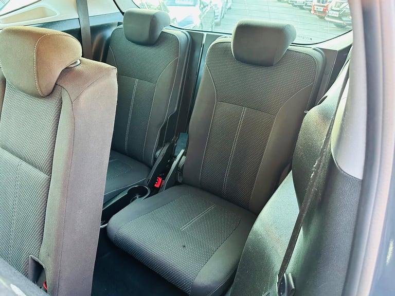 2014 Vauxhall Zafira Tourer 2.0 CDTi SRi Euro 5 5dr MPV Diesel Manual