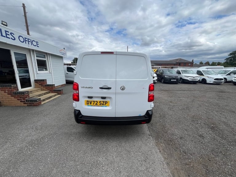 2022 72 VAUXHALL VIVARO 1.5 TURBO D 2900 DYNAMIC PANEL VAN 6DR DIESEL MANUAL L2 