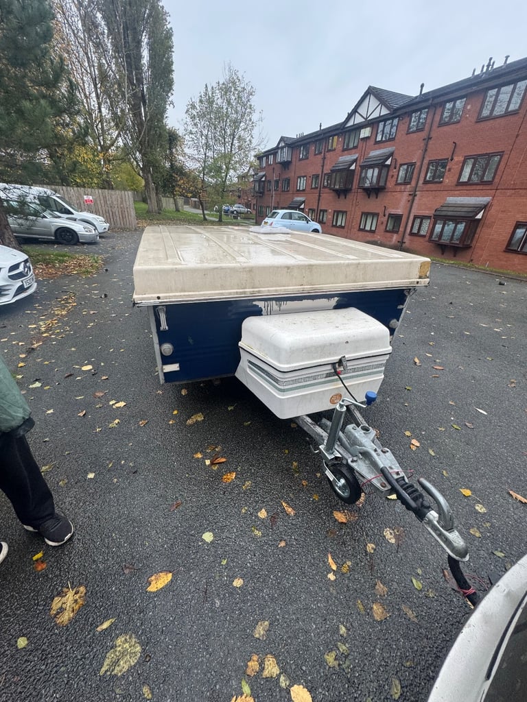 NEED GONE WITHIN 48 hours 4 berth pop up caravan 