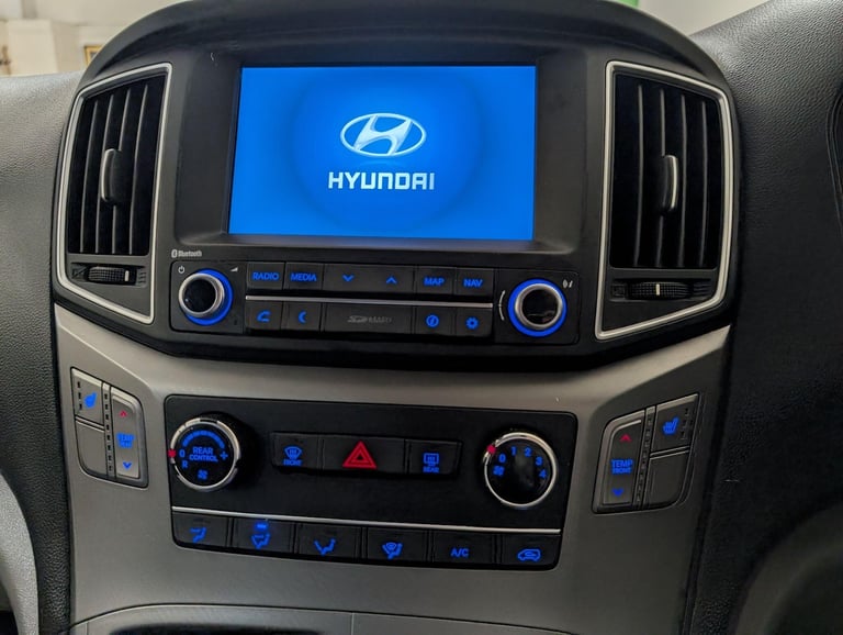 2019 Hyundai i800 2.5 CRDi SE Nav Euro 6 5dr MPV Diesel Manual