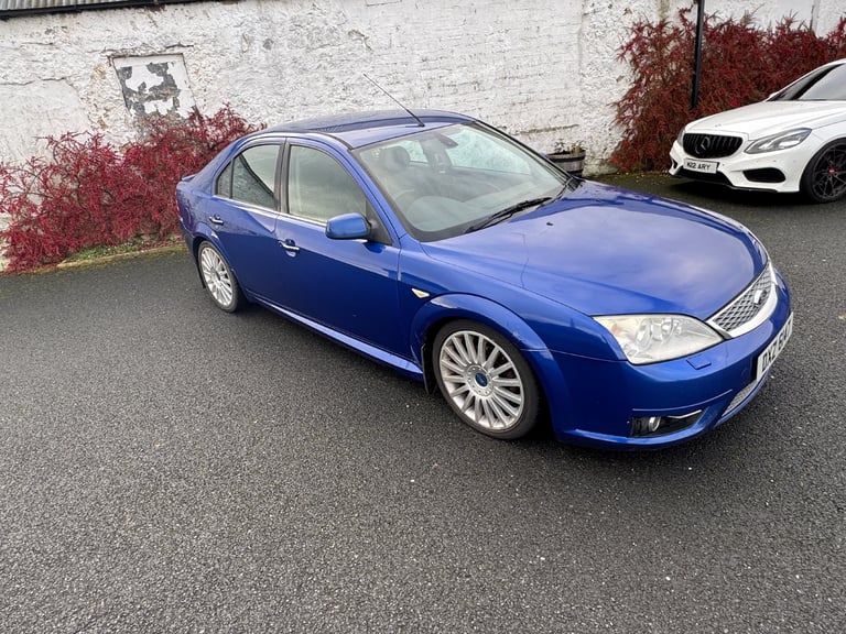 Ford, MONDEO, Hatchback, 2006, Manual, 2198 (cc), 5 doors
