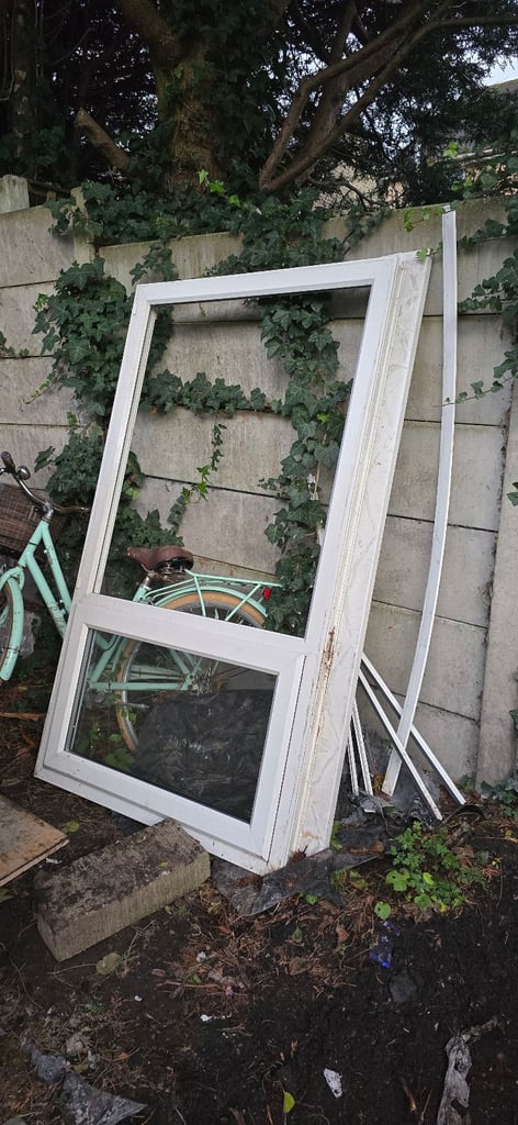 Used UPVC Window and window cill 