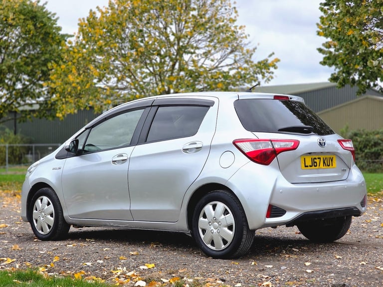 2023 Toyota Yaris 1.5 VVT-h Icon E-CVT Euro 6 (s/s) 5dr Petrol/Electric Hybrid Automatic