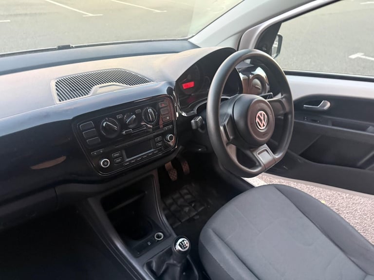 2014 Volkswagen up! 1.0 Move up! Euro 5 3dr HATCHBACK Petrol Manual