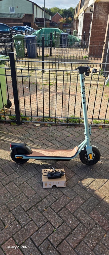 Pure air 4 pro scooter colour edition 