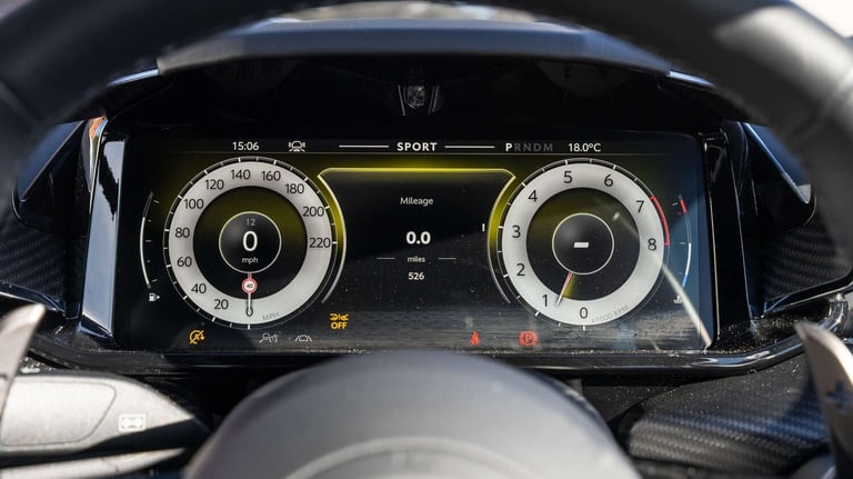 2025 Aston Martin Vantage V8 2dr Auto HATCHBACK PETROL Automatic