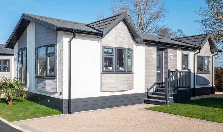 image for Omar Middleton in Grantham  - Lodge / Caravan 