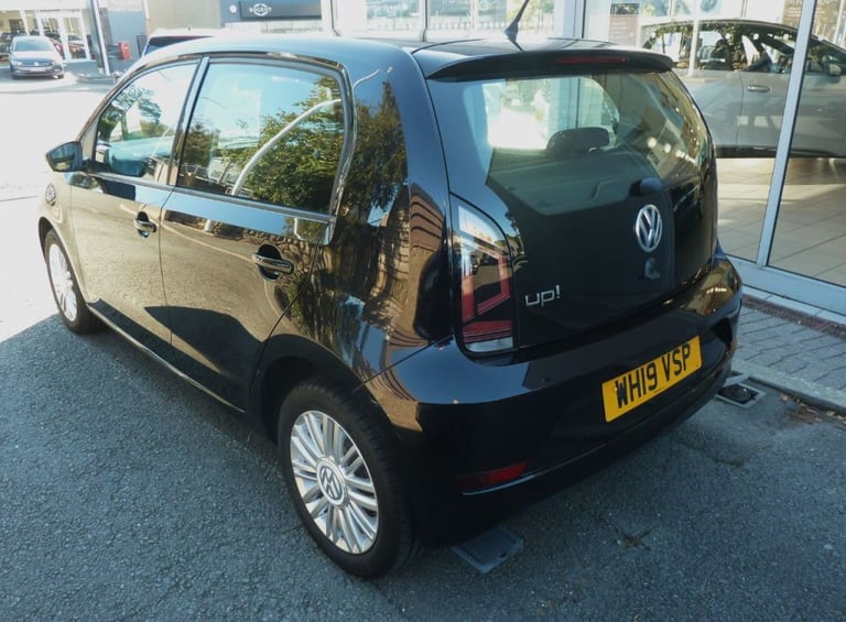  Volkswagen Up 1.0 Move Up 5dr Petrol