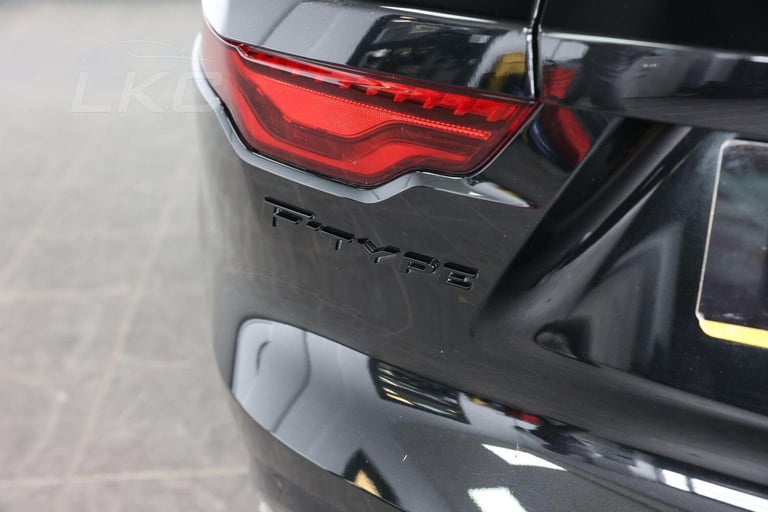 JAGUAR F-TYPE 5.0 V8 R-Dynamic Black Auto Euro 6 (s/s) 2dr 2023
