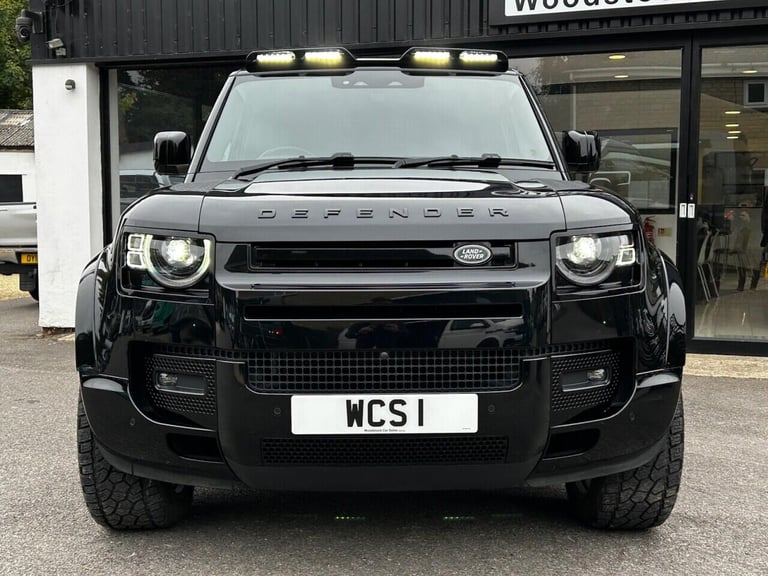 2023 Land Rover Defender 3.0 D250 MHEV HSE Hard Top SUV 3dr Diesel Auto 4WD SWB Euro 6 (s/s) (250...