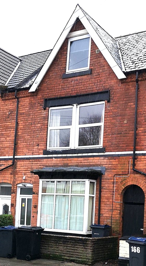 DSS only shared house - Ideally Located for High Street 