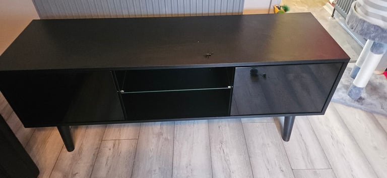 Tv unit