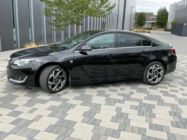2017 Vauxhall Insignia 2.0 CDTi ecoFLEX SRi VX Line Nav Euro 6 (s/s) 5dr HATCHBACK Diesel Manual