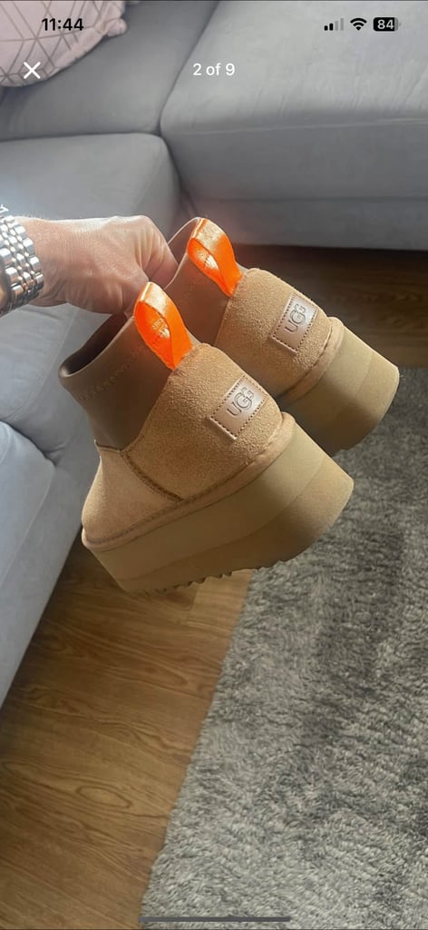 Ugg Tasman platform boots
