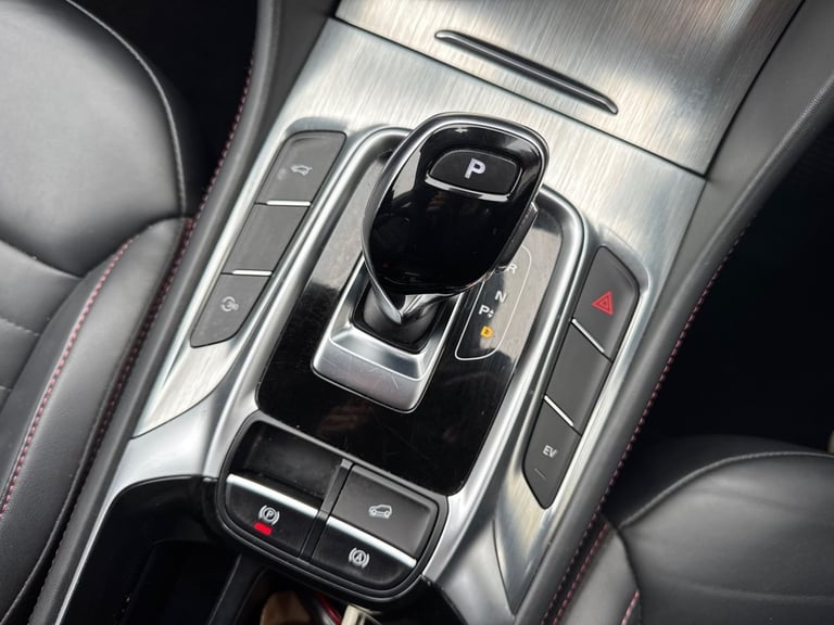 2023 MG MG HS HS Trophy 1.5 PHEV  5dr Hatchback Petrol Parallel PHEV Automatic