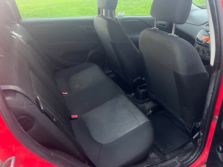 Fiat, PUNTO, Hatchback, 2016, Manual, 1242 (cc), 5 doors