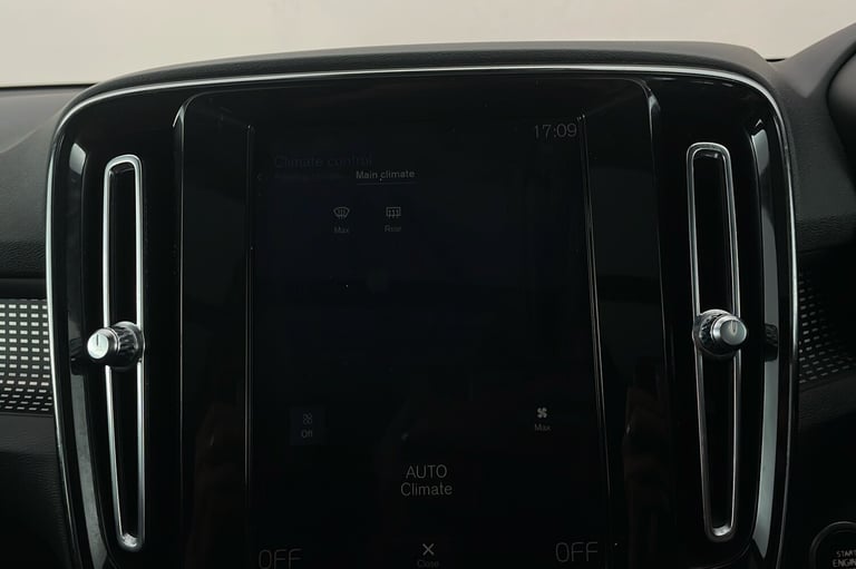  Volvo Xc40 2.0 T4 R Design Suv 5dr Petrol Auto Euro 6 s/s 190 Ps Petrol