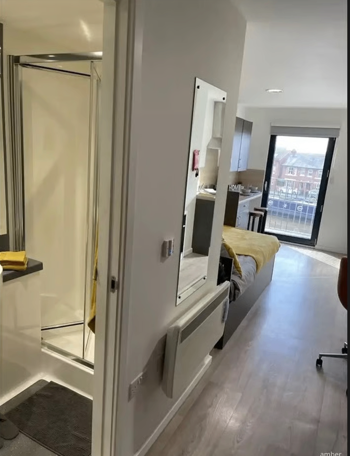 Spacious & Cosy En-suit Room for Rent – CH1 4GX