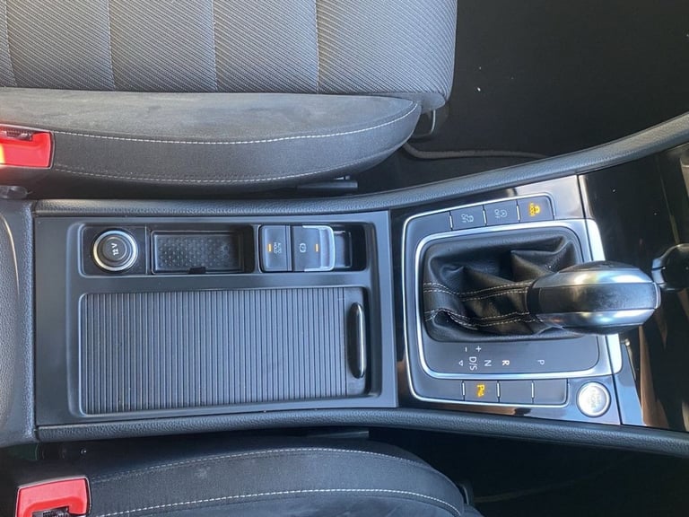 2019 69 VOLKSWAGEN GOLF 2.0 TSI R 5DR DSG 4MOTION