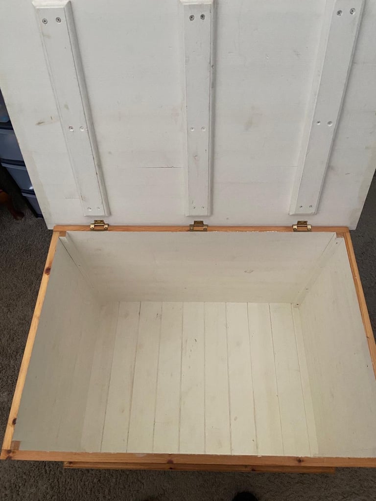 Pine Storage box 