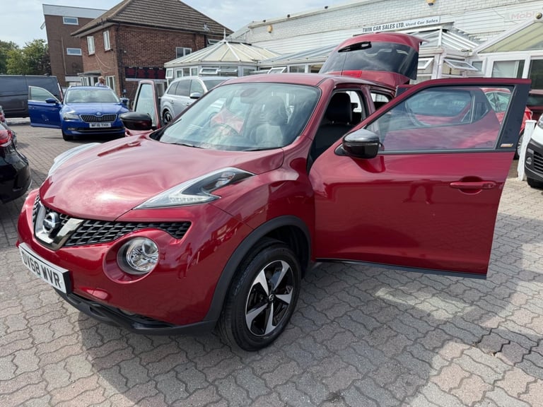 2018 Nissan Juke 1.6 Bose Personal Edition Euro 6 5dr HATCHBACK Petrol Manual