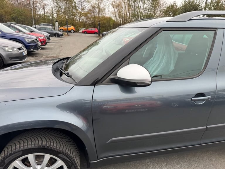 2015 Skoda Yeti 2.0 Turbo Diesel (TDI), SE Edition, Outdoor Packl, Manual. HATCHBACK Diesel Manual