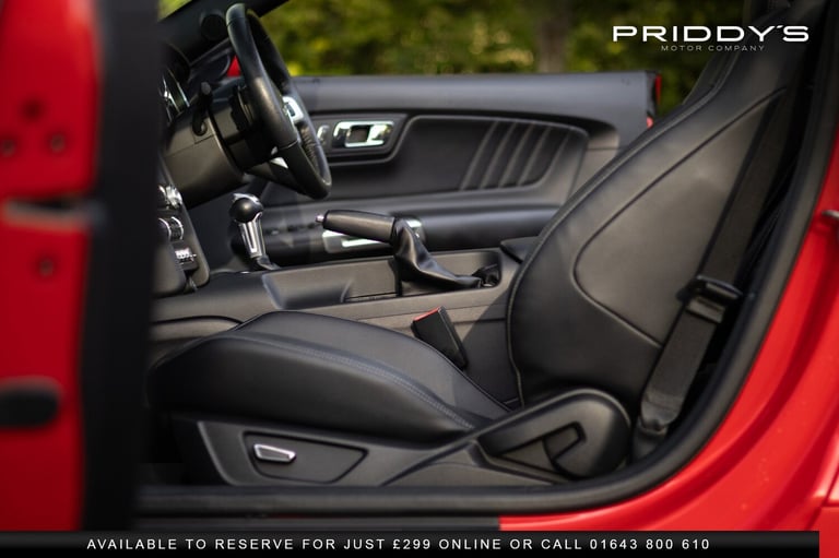 FORD MUSTANG 5.0 V8 GT - 5.0 V8 GT - Roof down, V8 roaring, country roads. It